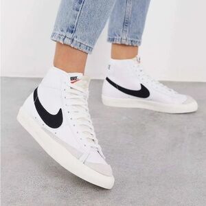 Nike Blazer mid 77 Sneakers